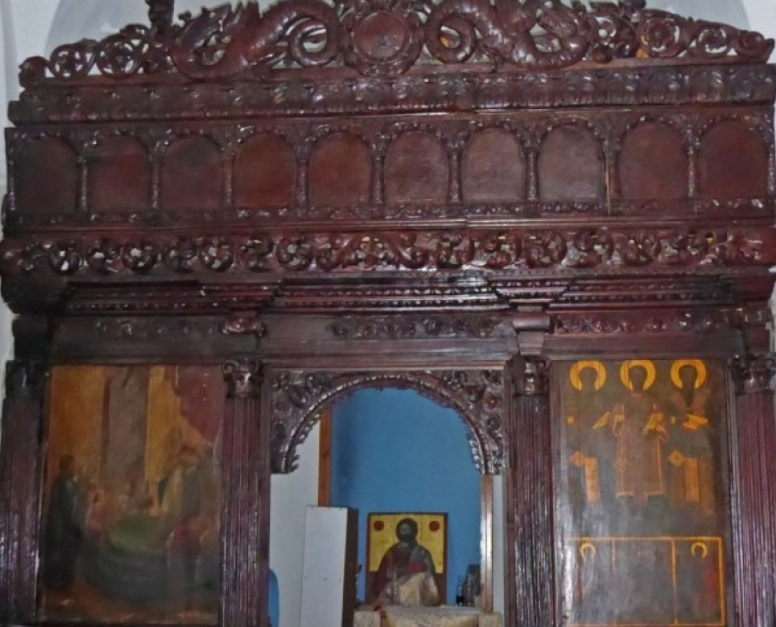 Συντήρηση του ξυλόγλυπτου τέμπλου του Ι.Ν. Αγίου Νικολάου Μεσσαριάς στην Άνδρο